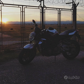 MV Agusta brutale 1078rr