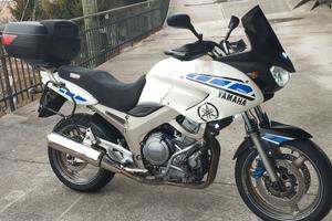  Yamaha TDM 900