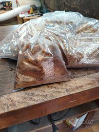 Gommalacca in scaglie 1 KG terza scelta