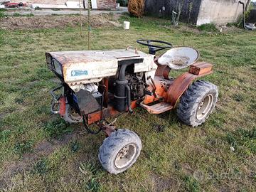 Trattorino piaggio t111 funzionante