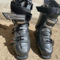 Sci e scarponi  da uomo con bacchette