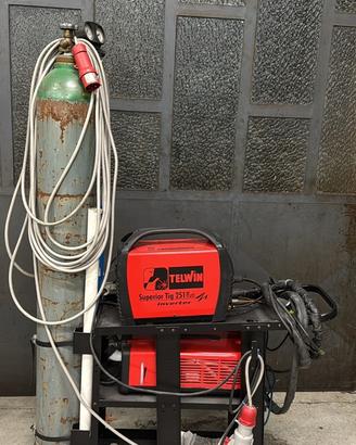 Saldatrice telwin superior tig 251