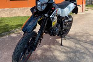 KSR TR 125 SM