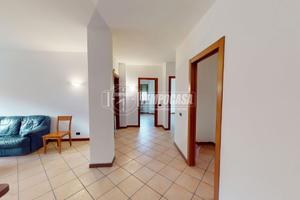 QUADRILOCALE PANORAMICO IN ZONA SERVITA