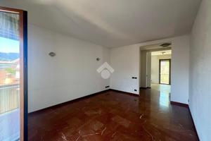 4 LOCALI A CASNIGO