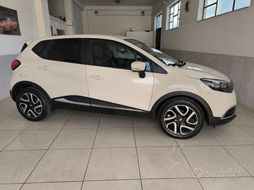 RENAULT Captur 0.9 TCe 12V 90 CV Energy R-Link