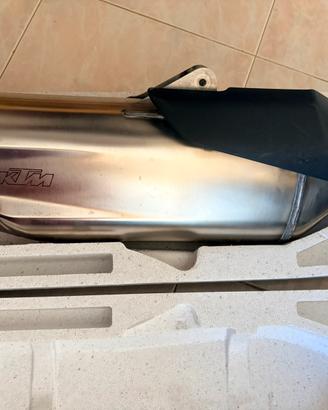 Marmitta originale KTM Super Adventure S 2024