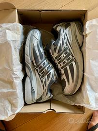 Adistar Cushion - 44