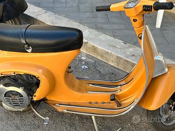 Piaggio Vespa PK 50 S gialla