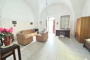 CASA INDIPENDENTE A SAVA
