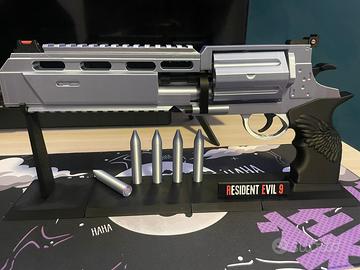 Resident evil requiem revolver