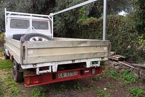 Iveco Delly cassone fisso