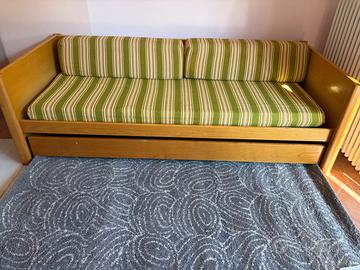 DIVANO LETTO DELLA TISETTANTA