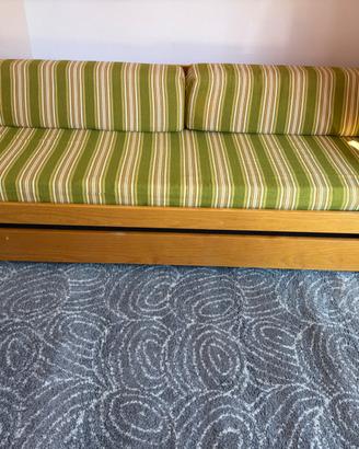 DIVANO LETTO DELLA TISETTANTA