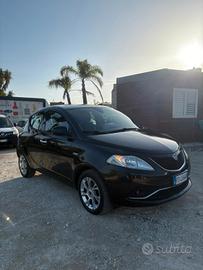Lancia Ypsilon 1.3 MJT 16V 95 CV 5 porte S&S Gold