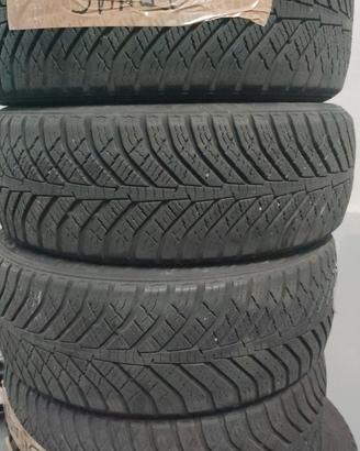 KUMHO treno gomme invernali m+s smart 453 16pollic