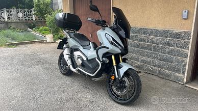 Honda X ADV 750