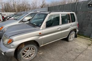 MITSUBISHI PAJERO 1992 1.8 B 4693 PER RICAMBI