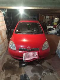 Toyota Yaris 1 serie 