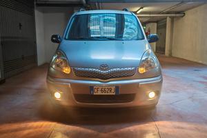 Toyota yaris verso benzina 1.3