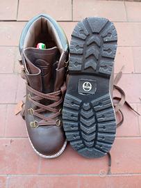 Scarponcini trekking