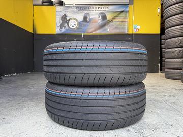 2 Gomme Bridgestone 235/55R18 Estive 90% Residui