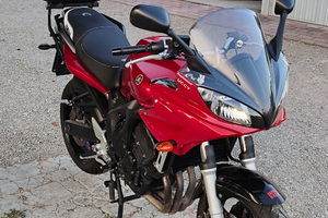 Yamaha Fazer 600