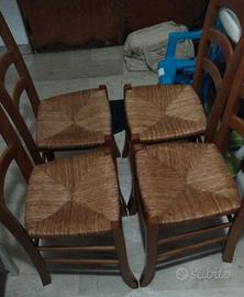 Sedie in legno