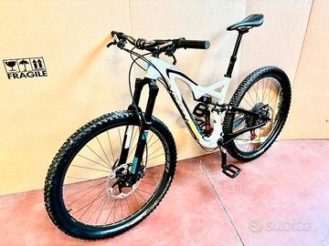 mountain bike Specialized