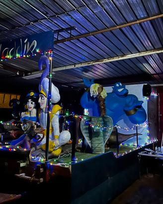 Carro di carnevale tema alladin
