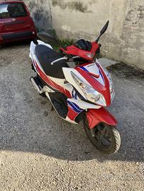 Honda Vision 50 (NSC50) 2016 – Solo 2.600 km