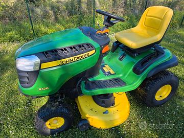 trattorino tagliaerba john deere X 126