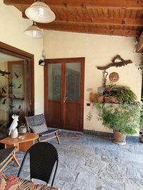 Porta in noce massello ditta Cormo 140x230