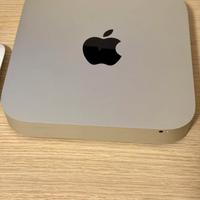 Apple MacMini + tastiera +mouse + cavo HDMI