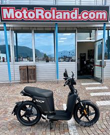 Askoll XKP 80 Scooter Elettrico 125 EcoBonus BZ