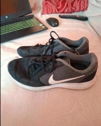 Scarpe ginnastica Nike Revolution 3 nere mis.41
