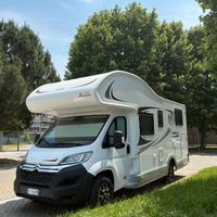 Camper mansardato Elnagh Baron 65