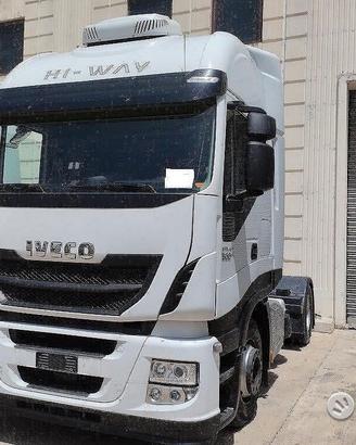 Trattore Iveco Stralis 500 E6 Hi-Way