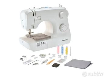 Macchina da cucire portatile