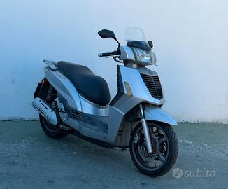 Kymco People 250i S - SENZA busta paga