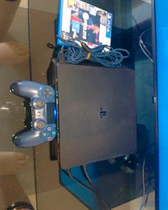 PS4 slim