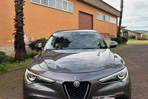 Alfa Romeo Stelvio 2.2 Turbodiesel 210 CV AT8 Q4 E