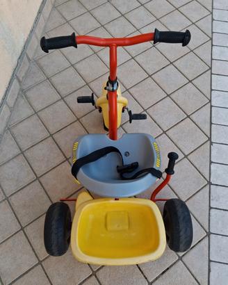 triciclo per bambini