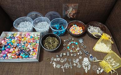 Materiale Bigiotteria FAI DA TE Creazioni a Mano