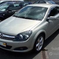 Parabrezza Opel Asta H GTC