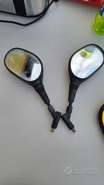 Coppia Specchietti Retrovisori Moto / Scooter