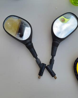 Coppia Specchietti Retrovisori Moto / Scooter