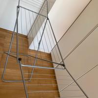 Appendiabiti adatto all'uso domestico