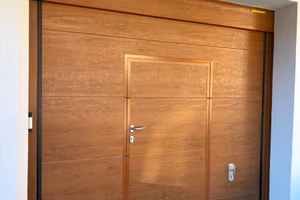 Portone garage automatizzato