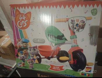 triciclo smooby be movei 44 gatti